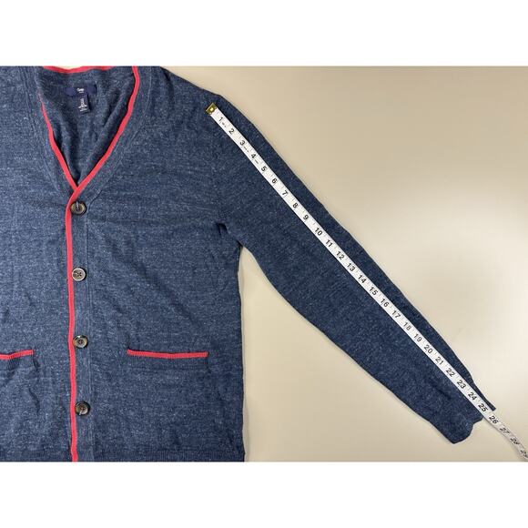 GAP Men’s Cotton Cardigan Sweater Size M Blue Red Trim Preppy Classic Academic - Picture 5 of 10